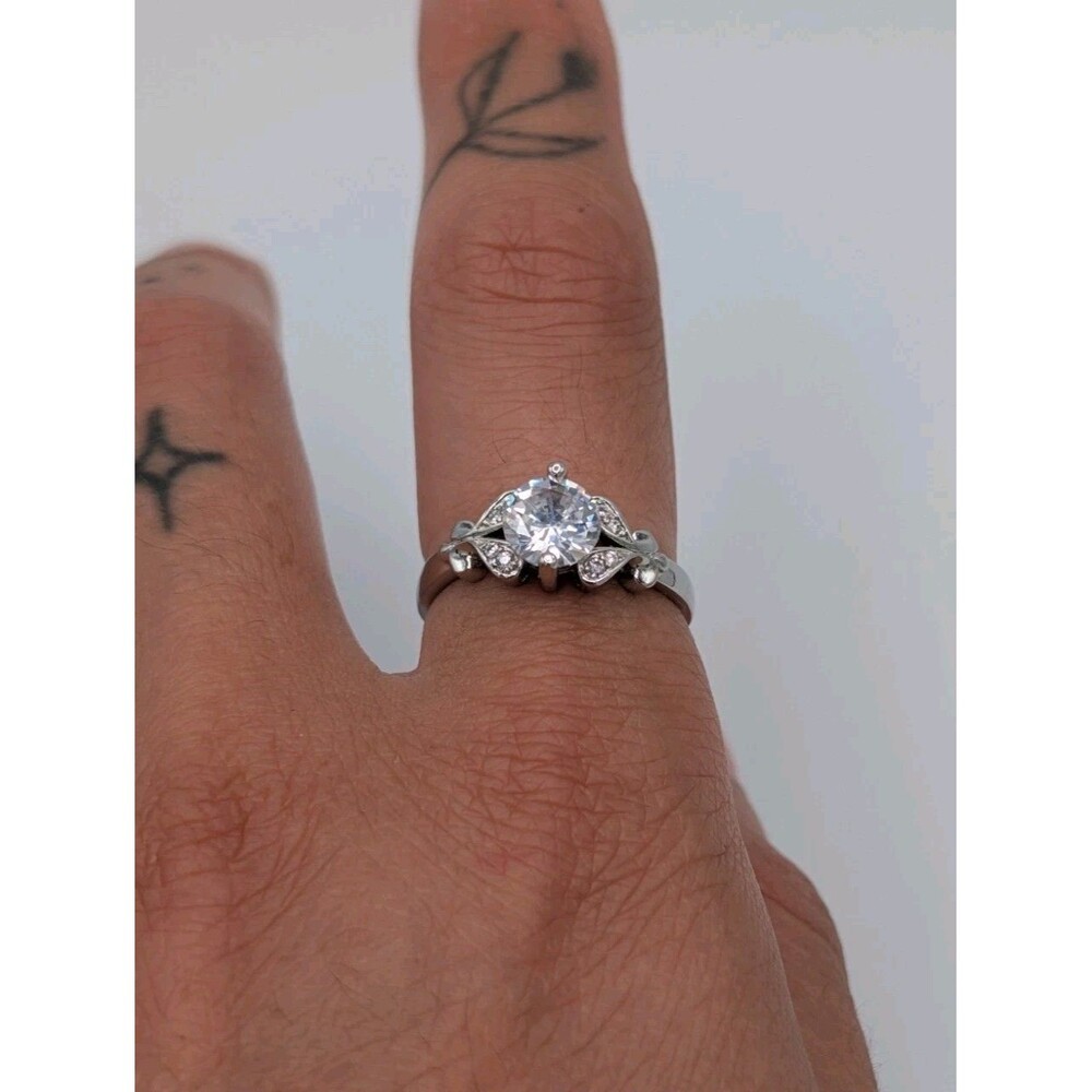 Art Deco Style 1 Ct Solitaire Simulated Diamond CZ Engagement Ring Silver Tone - Picture 3 of 12
